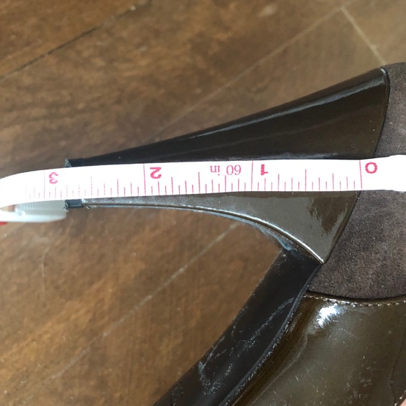 Marc Jacobs brown suede pumps size 8.5 - Picture 5 of 5